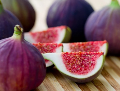 health-uses-of-figs-side-effects